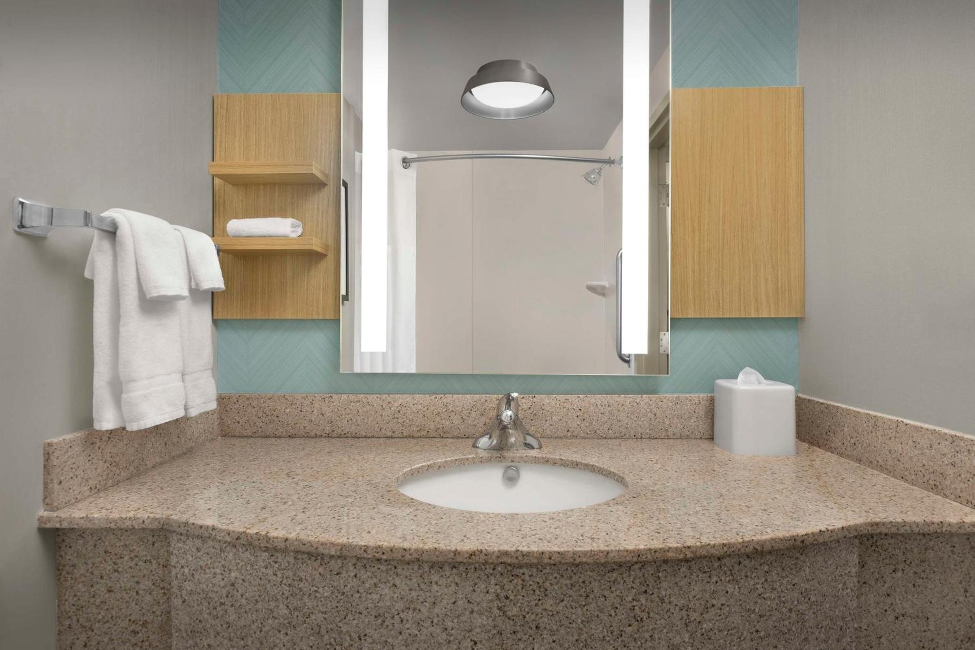 Hilton Garden Inn Raleigh Capital Blvd I-540 Εξωτερικό φωτογραφία