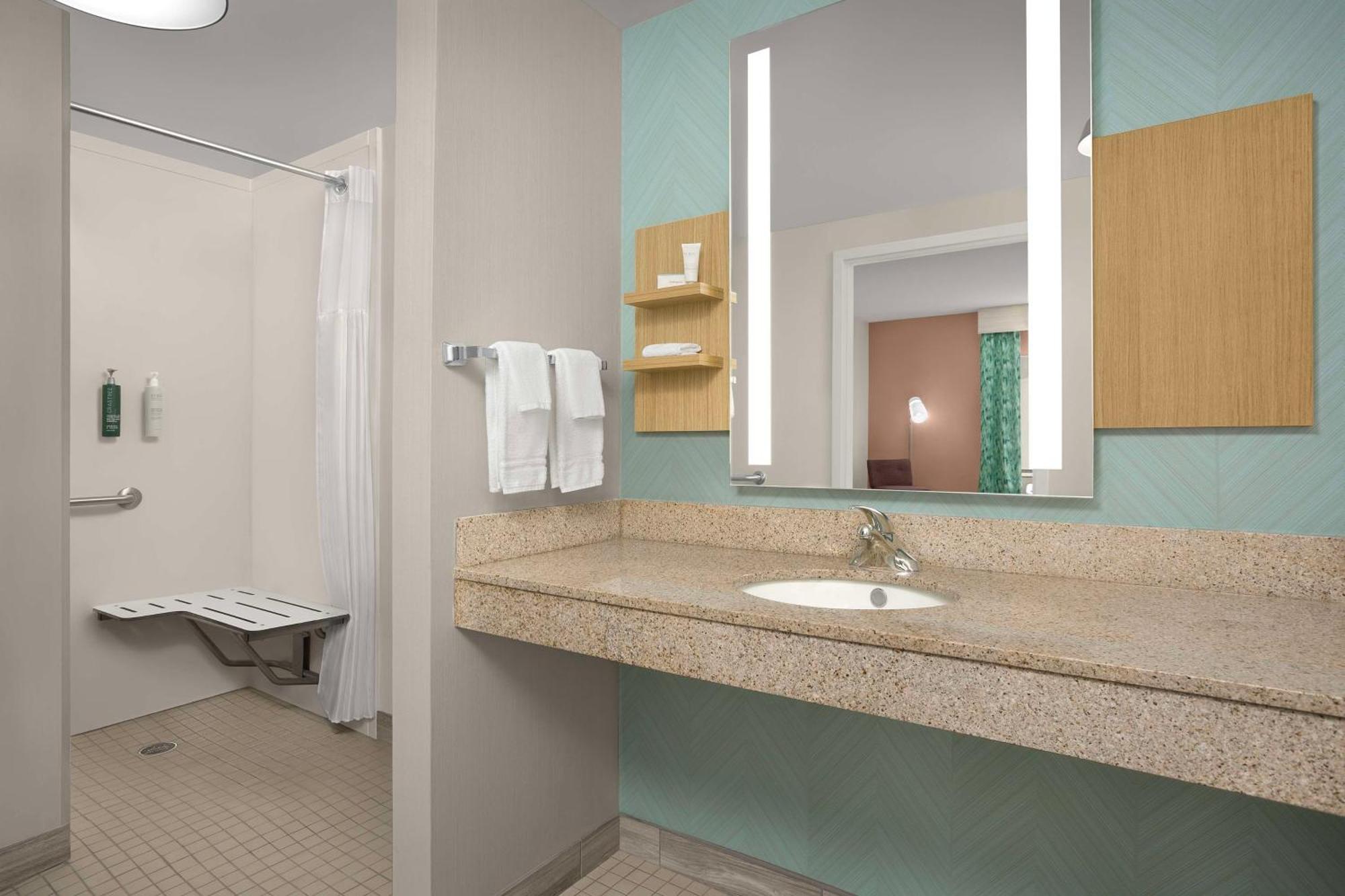 Hilton Garden Inn Raleigh Capital Blvd I-540 Εξωτερικό φωτογραφία